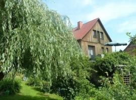 Apartment Lotti by Interhome, Hotel in Trusen