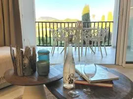 Côté Mer 5 Personnes Plage et Piscine Golfe de St Tropez