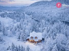 Stoneham's St-Évasion - 25 min from Qc, SPA for 9, hotel i Stoneham