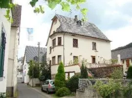 Holiday Home Altes Winzerhaus in Mesenich by Interhome