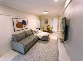 Excelente Ap na Praia Central Av Brasil com 1 vaga disponível