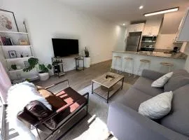 Lighthouse Manor Modern 1 Bedroom Townhome near Macabuca