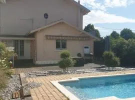 Ateka Maison et 2 appartements 9 chambres piscine