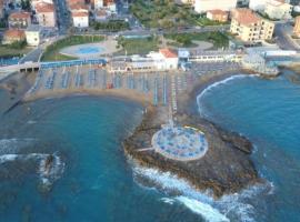 EMAsolemare – hotel w mieście Rosignano Solvay