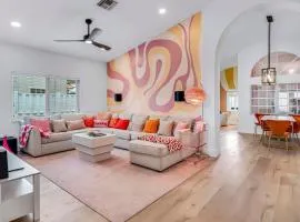 Designer Stylish Villa by Sawgrass with Hot Tub and Arcade Games