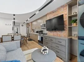 Luxury and Trendy 3BR 2BA APT only 20 minutes to New York