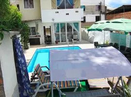 Casa con pisina de 3 habitaciones en Andes 15 mtos jardín