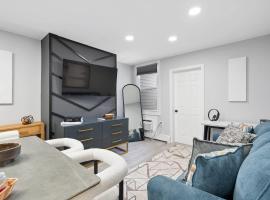 New and Beautiful 2BR Apt in Prime Spot 20 Min to NYC, hotel a Hoboken