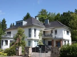 Apartment Wohlfühloase für Natur- und Gartenliebhaber by Interhome