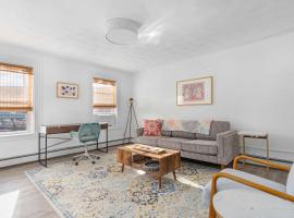 The Return to the Marshlands - Newly Renovated, Hotel in Warren