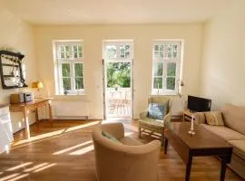 Apartment Wohnung im zweiten Obergeschoss des Gutshauses by Interhome