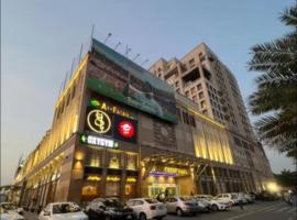 Goldcrest Apartment Lahore: Lahor şehrinde bir otel