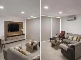 Elegant Chipipe Apartment Walk to the Beach