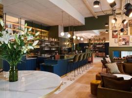 Square Lodge Hotel Accor - La Roche-sur-Yon, hotel in La Roche-sur-Yon