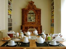 La Casa di Boz B&B, bed and breakfast en Nuoro