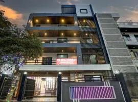 The Grand Corporate Inn Near Sector 52 Metro Station