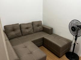 The 4 Simple & Homey 1BR Condominium, hotelli kohteessa Pontud