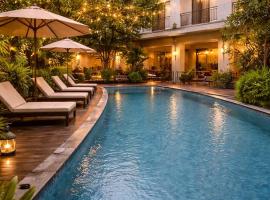 Hotel Greenday, hotel com banheiras de hidromassagem em Totoinong