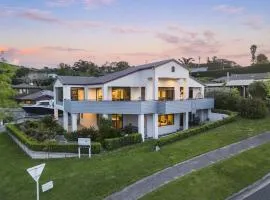 Parnwell Villa Apartment - The Tropical Oasis