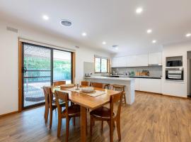 Elegant Country Escape, hotel in Horsham