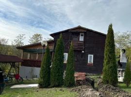 Cabana Bubu, hotel i Dej