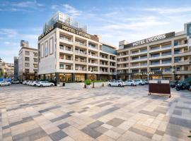 Hotel Lycoris #freeparking #best hotel in zirakpur Budget Friendly, Hotel in Zirakpur