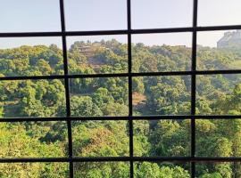 JFA Geust House & Home Stay: Ratnagiri şehrinde bir otel