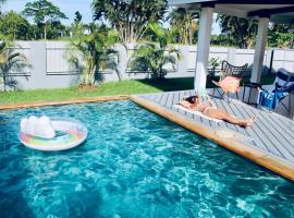 Villa Ahava, hotel i Pacific Harbour