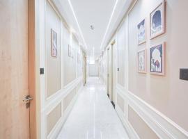 Townhouse Oak Ram Lala Mandir Kanpur Formerly Hotel Sun Rise, hotel in Kaliānpur