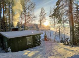 M&ouml;kki Salakka R&auml;&auml;kkyl&auml; Pohjois-Karjala, cabin in Nieminen