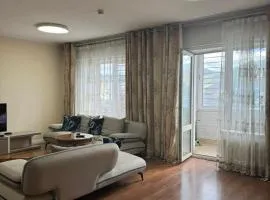 River Stone Town 3-room Apartment with City View