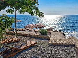 Apartments Limunada, khách sạn ở Utjeha