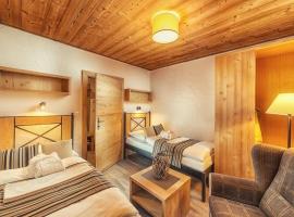 데마노브스카돌리나에 위치한 호텔 Chalets Jasná Centrum APARTMENT L - Free Jacuzzi & Sauna and Chopok view