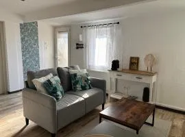 Maisonnette rénovée en campagne