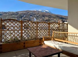 Bright apartment in the heart of Briançon, ξενοδοχείο στην Μπριανσόν