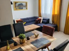 Le Cocon Bright Large TV Free parking