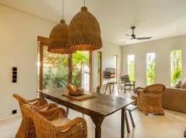 2BR Rice Field Villa with Private Rooftop Jacuzzi