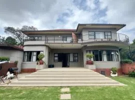 Beautiful Home in Houghton