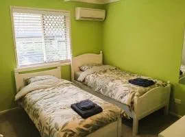 Room in big house, quiet green area