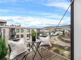Top Floor - Sunny Balcony - Seaside - Tønsberg, hotel a Tønsberg