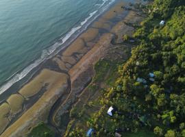Playa Lodge, Hotel in El Valle