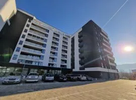 Infinity Apartment & Privat Garage