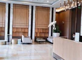 Hanoi Homes Vinsmart City Monthly Booking Sale - 28, Hotel in Phú Thú