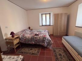 Affittacamere Leonardo, hotel i Sùtrio