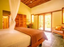 Nature Retreat in Manzanillo Near the Beach