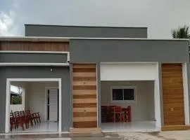 Casa ideal 6 quatros sendo 4 suítes 2 km do centro