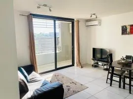 Kingelph Stylish 1- Bedroom Apartment