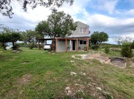 La Loma del Valle, отель в городе Танти