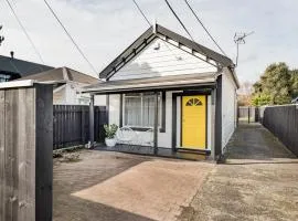 Heritage Cottage in the Heart of Petone