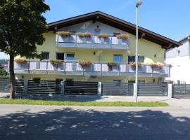 Zum Löwen Apartments, hotel di Reutte